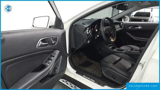 MERCEDES GLA-CLASS GLA220