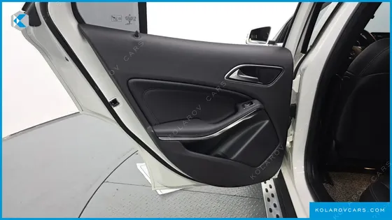 MERCEDES GLA-CLASS GLA220