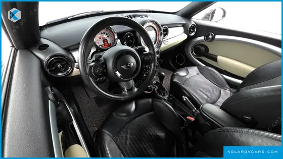 MINI COUPE 1.6