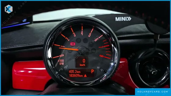 MINI COUPE JCW