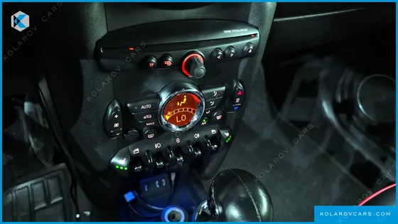 MINI COUPE JCW