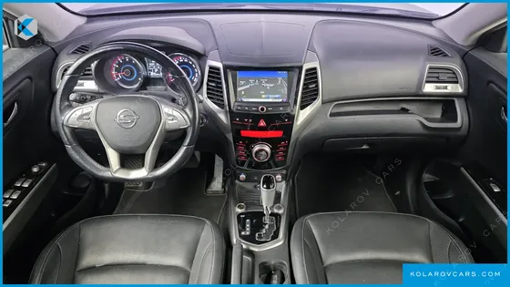KGM - SSANGYONG TIVOLI LX 2WD
