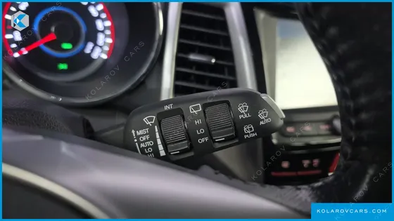 KGM - SSANGYONG TIVOLI LX 2WD