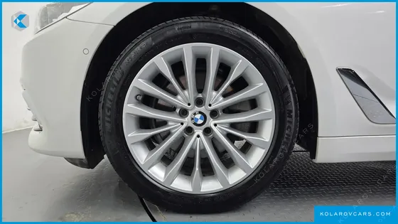BMW 5 SERIES 520D LUXURY PLUS