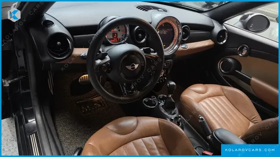 MINI COUPE 1.6