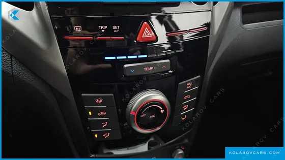 KGM - SSANGYONG TIVOLI DIESEL LX 2WD