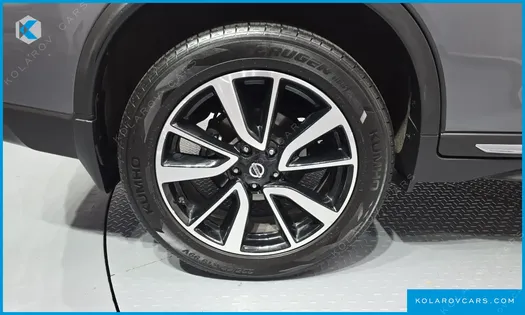 NISSAN X-TRAIL 2.5 TECH 4WD