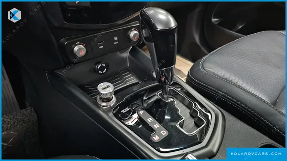 KGM - SSANGYONG TIVOLI VX 2WD
