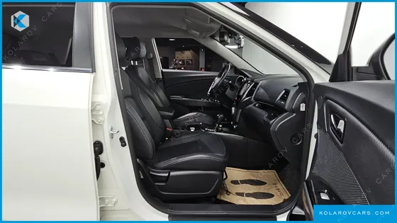 KGM - SSANGYONG TIVOLI VX 2WD