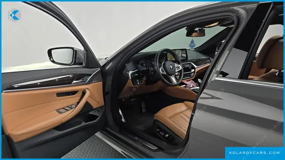 BMW 5 SERIES 520I M SPORT