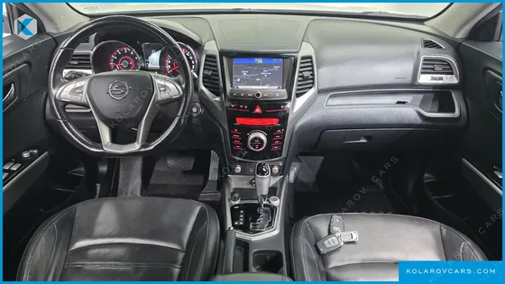 KGM - SSANGYONG TIVOLI LX 2WD
