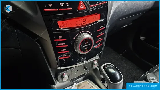 KGM - SSANGYONG TIVOLI VX 2WD