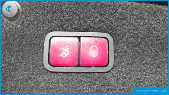 MERCEDES S-CLASS MAYBACH S560 4MATIC