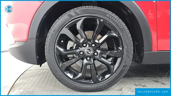 KGM - SSANGYONG TIVOLI LX 2WD