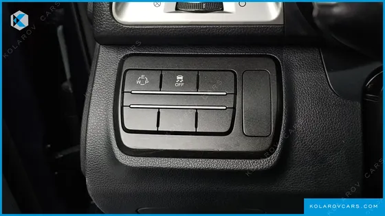 KGM - SSANGYONG TIVOLI VX 2WD
