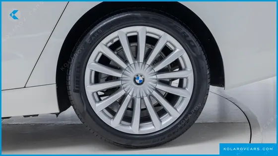 BMW GRAN TURISMO (GT) 630I XDRIVE LUXURY