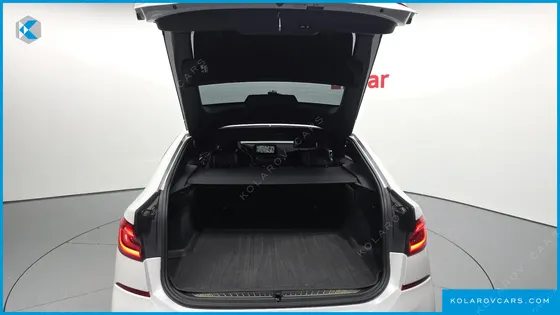 BMW GRAN TURISMO (GT) 630D XDRIVE M SPORT