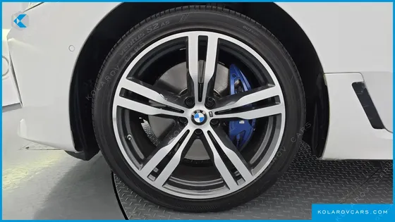 BMW GRAN TURISMO (GT) 630I XDRIVE M SPORT