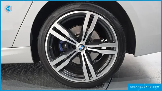 BMW GRAN TURISMO (GT) 630I XDRIVE M SPORT
