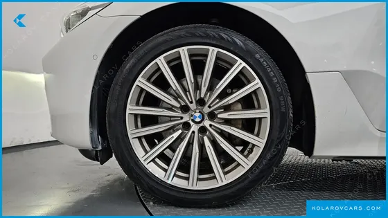 BMW GRAN TURISMO (GT) 630D XDRIVE LUXURY