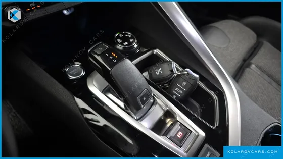 PEUGEOT 5008 1.6 BLUEHDI ALLURE