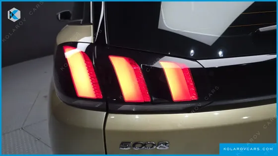 PEUGEOT 5008 1.6 BLUEHDI ALLURE