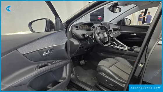 PEUGEOT 5008 1.6 BLUEHDI ALLURE
