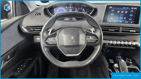 PEUGEOT 5008 1.6 BLUEHDI ALLURE