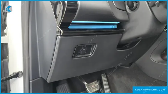 LAND ROVER RANGE ROVER SPORT P360 AUTOBIOGRAPHY