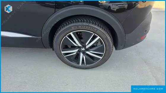 PEUGEOT 5008 1.2 PURE TECH GT