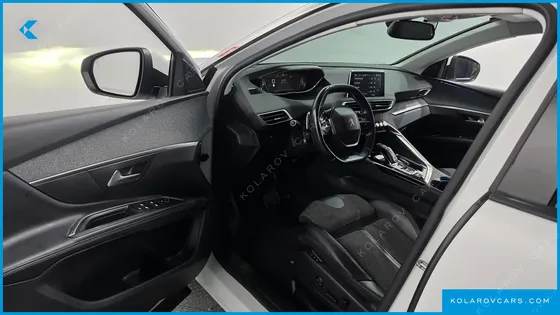 PEUGEOT 5008 1.6 BLUEHDI ALLURE