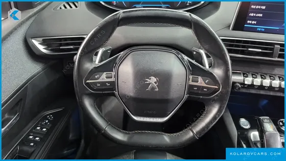 PEUGEOT 5008 1.6 BLUEHDI ALLURE