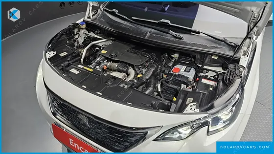 PEUGEOT 5008 1.6 BLUEHDI ALLURE