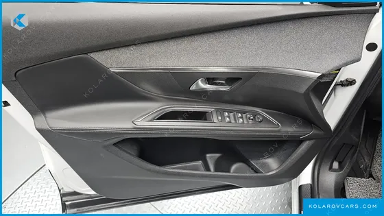 PEUGEOT 5008 1.6 BLUEHDI ALLURE