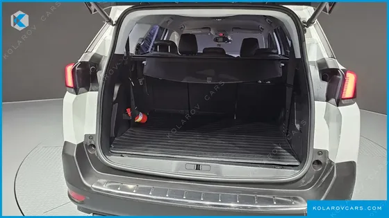PEUGEOT 5008 1.6 BLUEHDI ALLURE