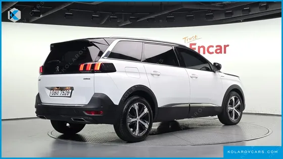 PEUGEOT 5008 1.6 BLUEHDI GT LINE