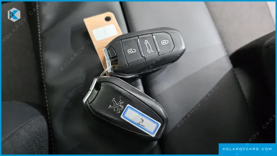 PEUGEOT 5008 1.6 BLUEHDI GT LINE
