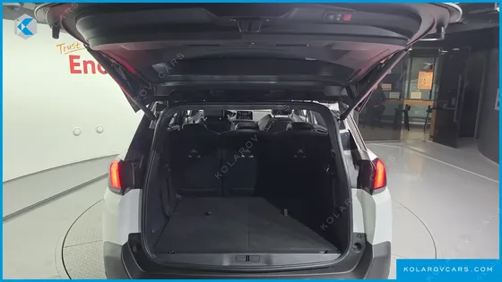 PEUGEOT 5008 1.6 BLUEHDI GT LINE