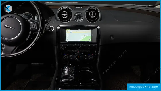 JAGUAR XJ 2.0 LUXURY SWB