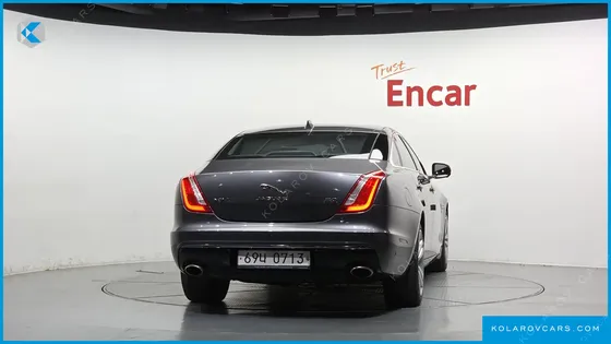 JAGUAR XJ 3.0 SC AWD PORTFOLIO LWB