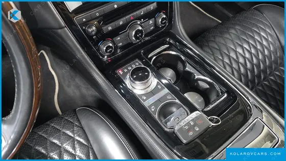JAGUAR XJ 3.0 SC AWD PORTFOLIO LWB