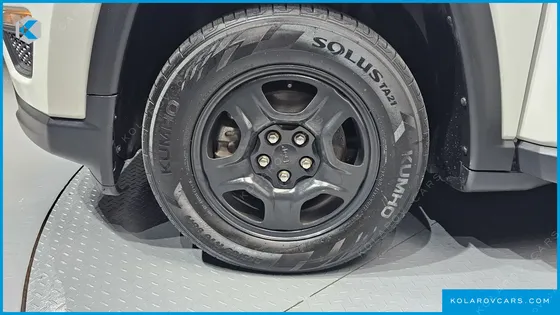 JEEP COMPASS 2,4 SPORT 2WD