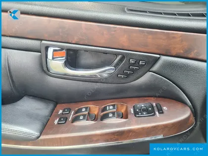 KGM - SSANGYONG CHAIRMAN 600S HIGH-DELUXE