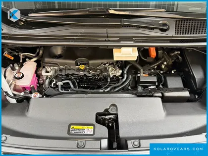 TOYOTA ALPHARD 2.5 HEV EXECUTIVE AWD