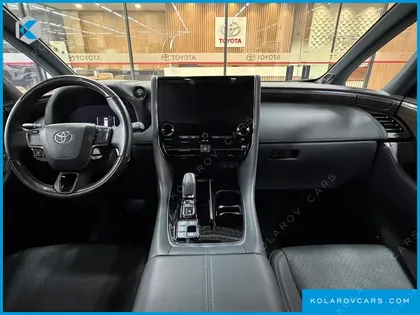 TOYOTA ALPHARD 2.5 HEV EXECUTIVE AWD
