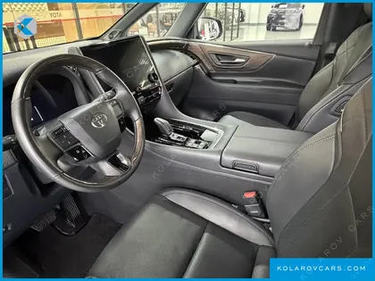 TOYOTA ALPHARD 2.5 HEV EXECUTIVE AWD