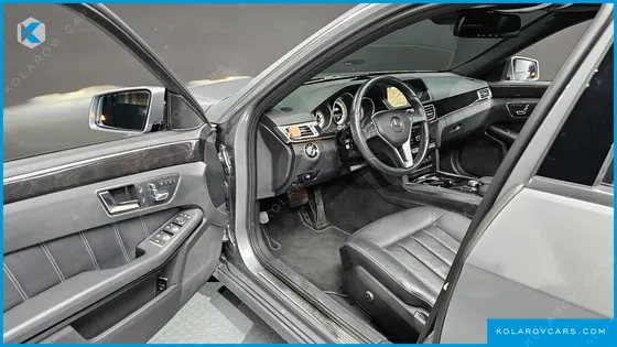 MERCEDES E-CLASS E300 4MATIC AVANTGARDE