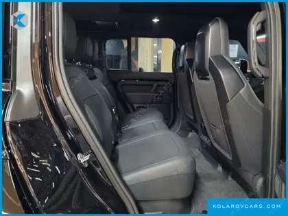 LAND ROVER DEFENDER 110 P635 OCTA BLACK
