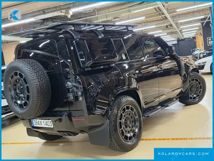 LAND ROVER DEFENDER 110 P635 OCTA BLACK