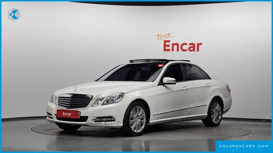 MERCEDES E-CLASS E300 ELEGANCE